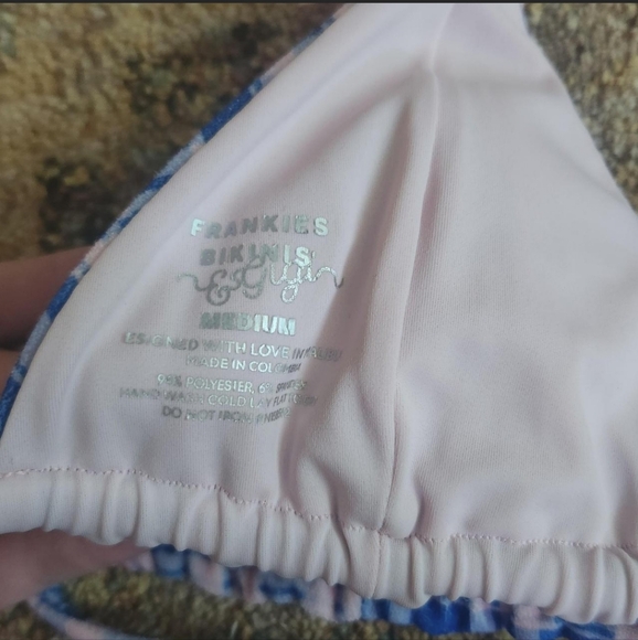 Frankie's bikinis x gigi Hadid set - Picture 3 of 6